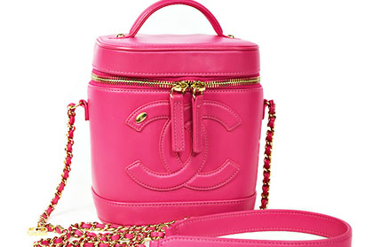 売切】シャネルの可愛いピンク色のバニティバッグ！30万円以下 